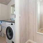 4 Star Holiday Home In Borkop بيت للعطل *