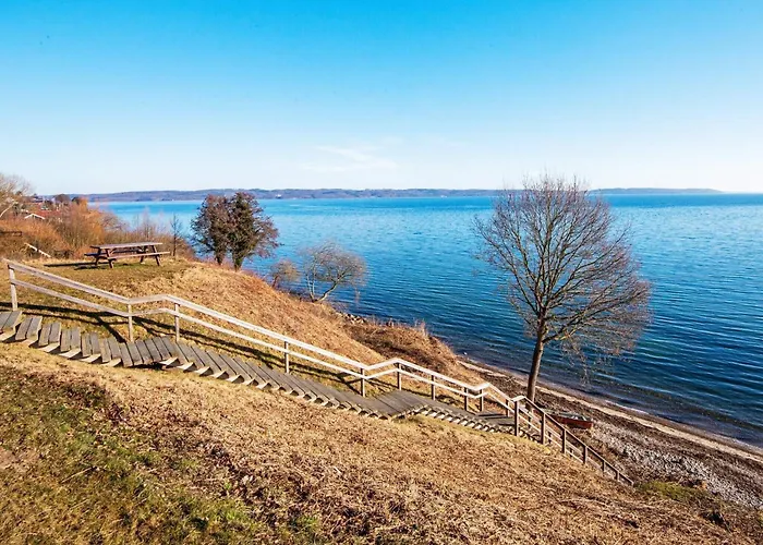 Modern Retreat By Water - By Traum Egeskov (Syddanmark)